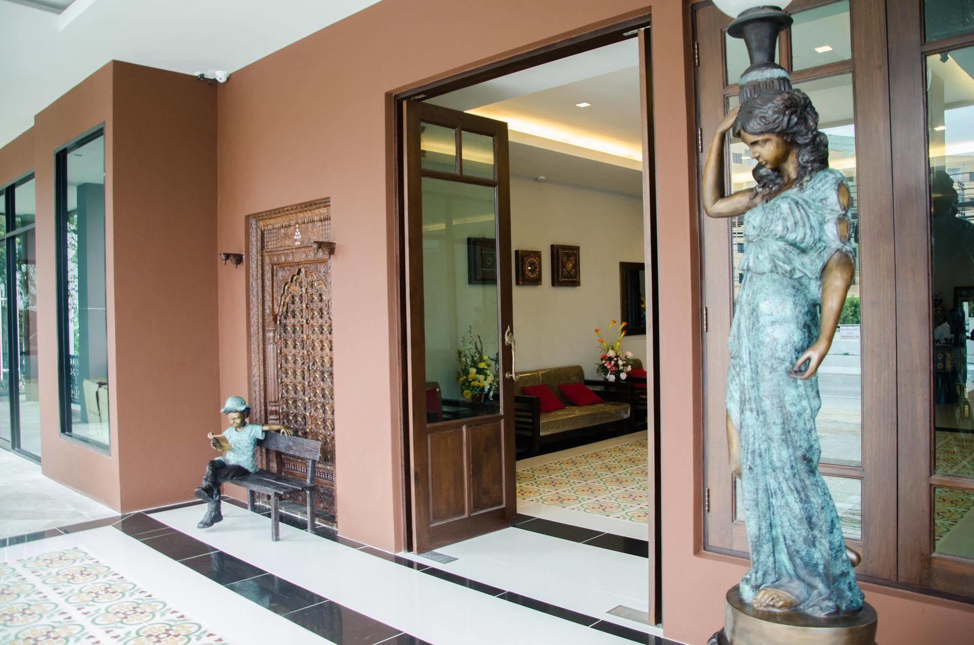 Hotel The Sun Terrace Chiang Mai Exterior foto