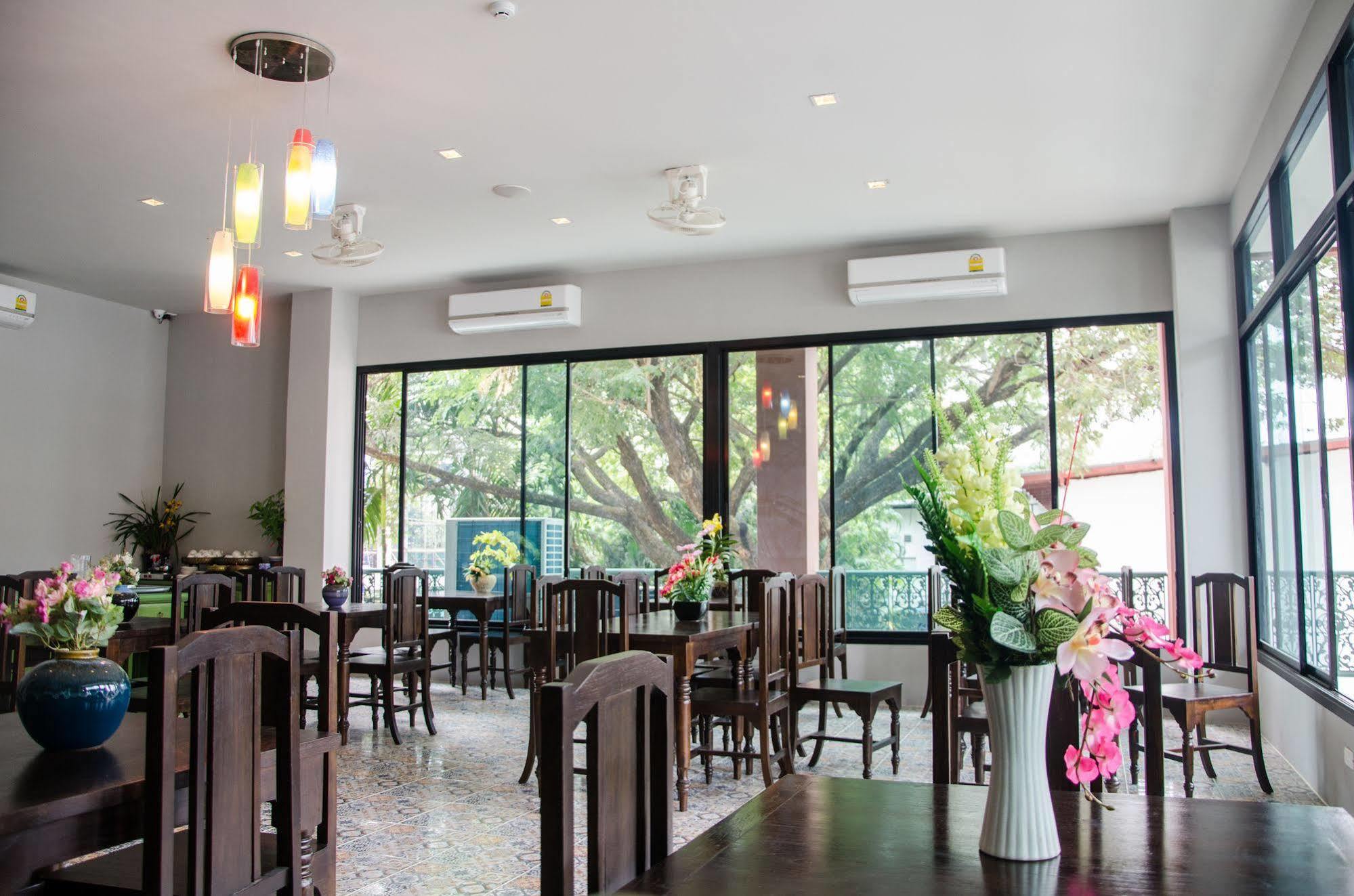 Hotel The Sun Terrace Chiang Mai Exterior foto